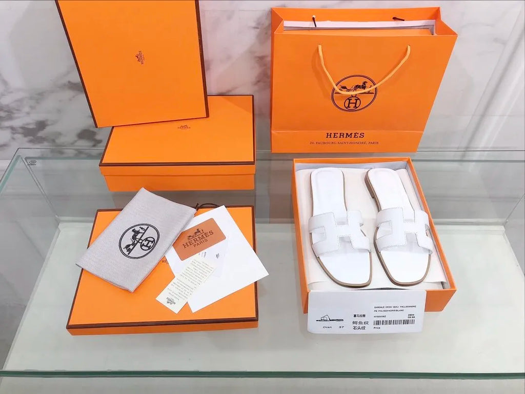 White Sandal K92907