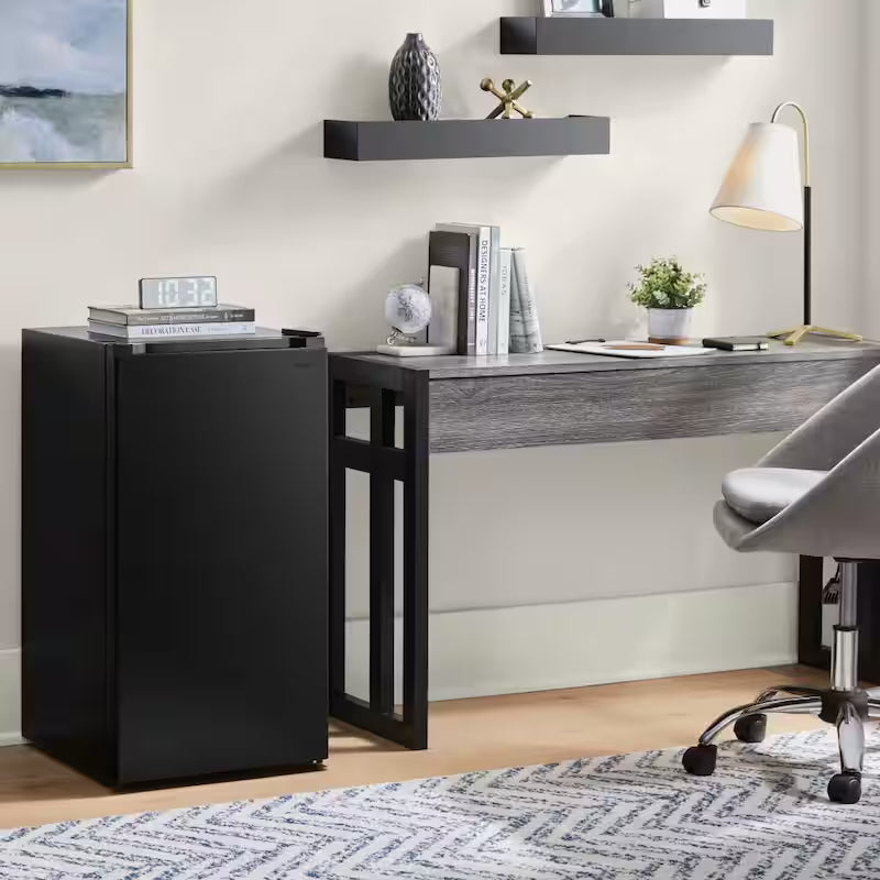 Black 3.2 cu. ft. Mini Refrigerator L311
