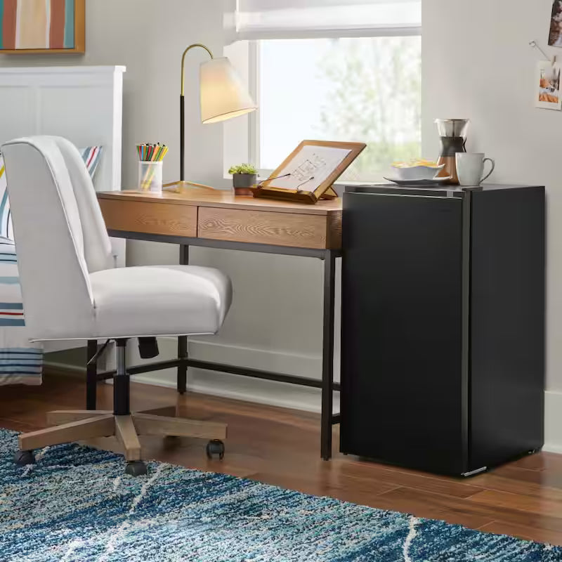 Black 3.2 cu. ft. Mini Refrigerator L311