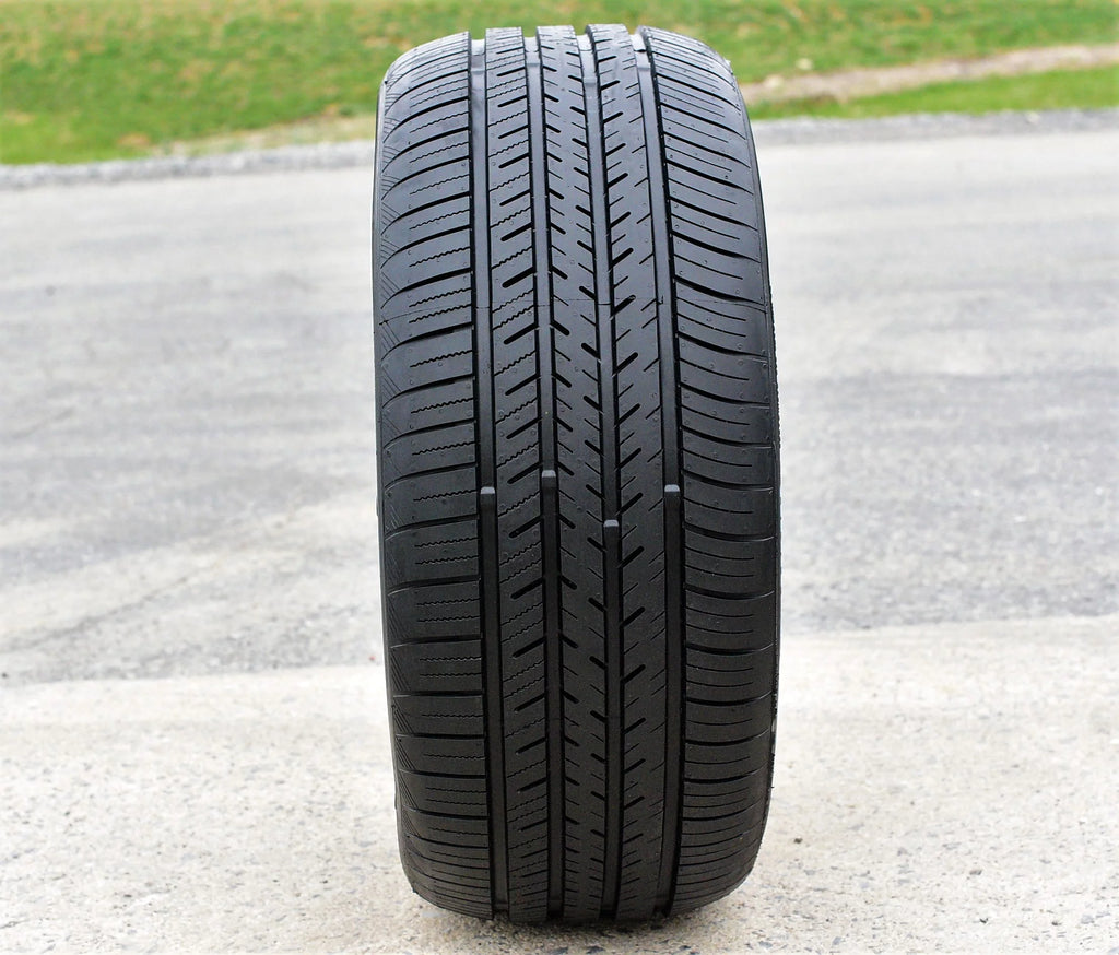 225/35R18 87W XL All Season Performance Tires Set of 4 D809771
