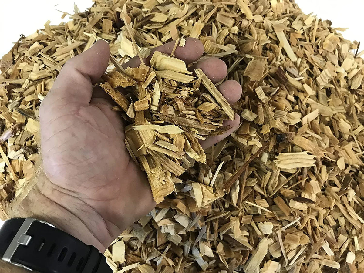 Cedar Wood Chip Mulch (42 Quarts) G5095