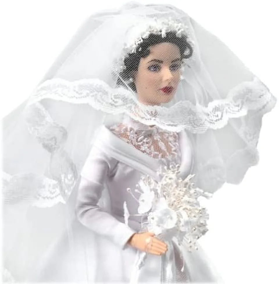 Elizabeth Taylor Barbie Doll L36062
