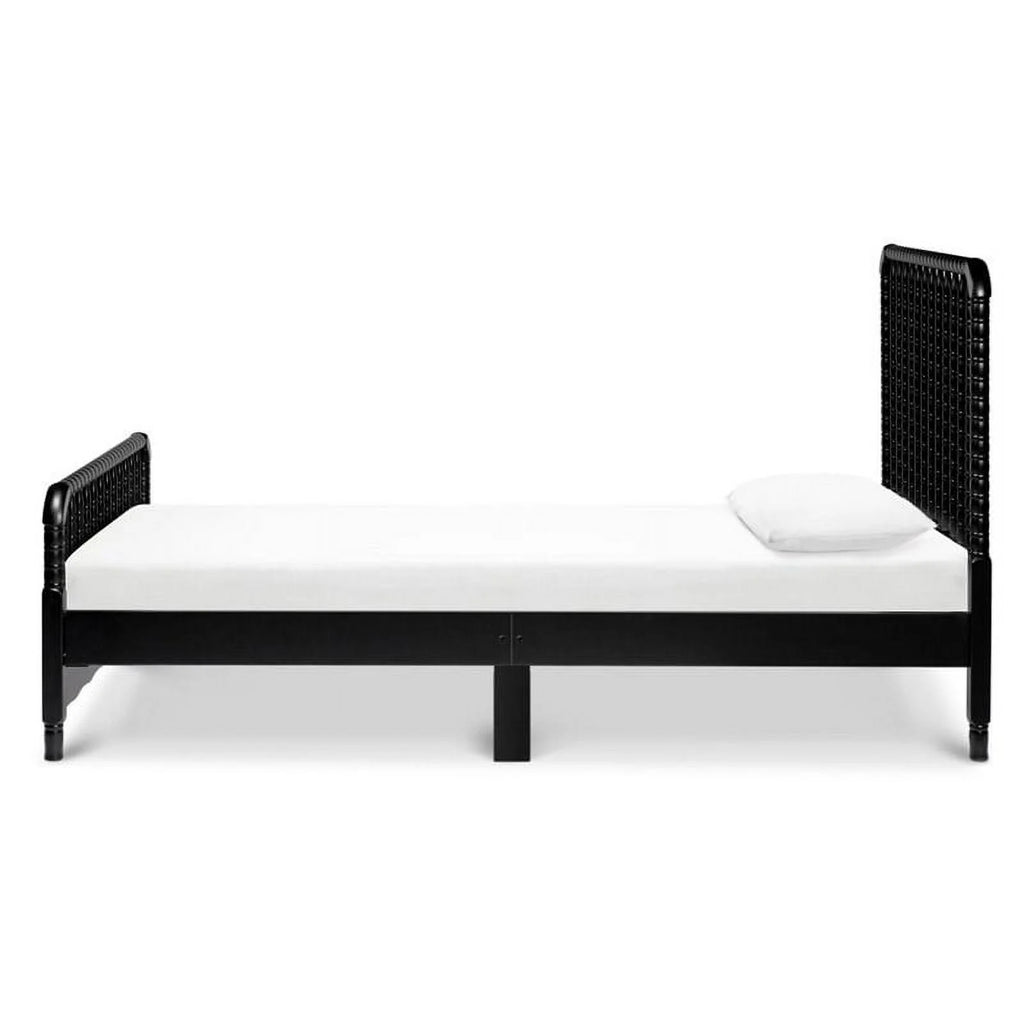 Twin Bed in Ebony D94250