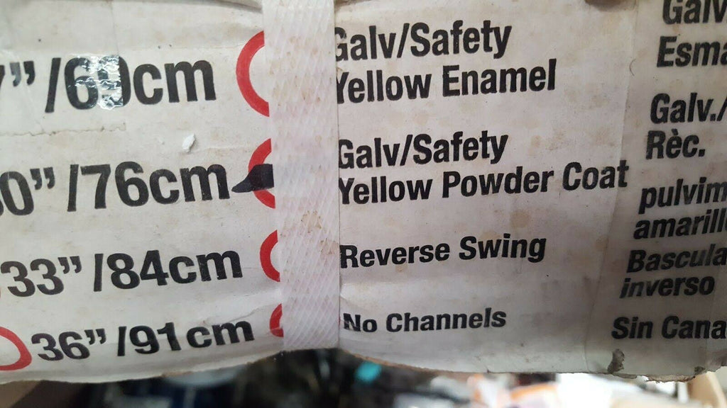 Self Closing Steel Safety Gate E53917