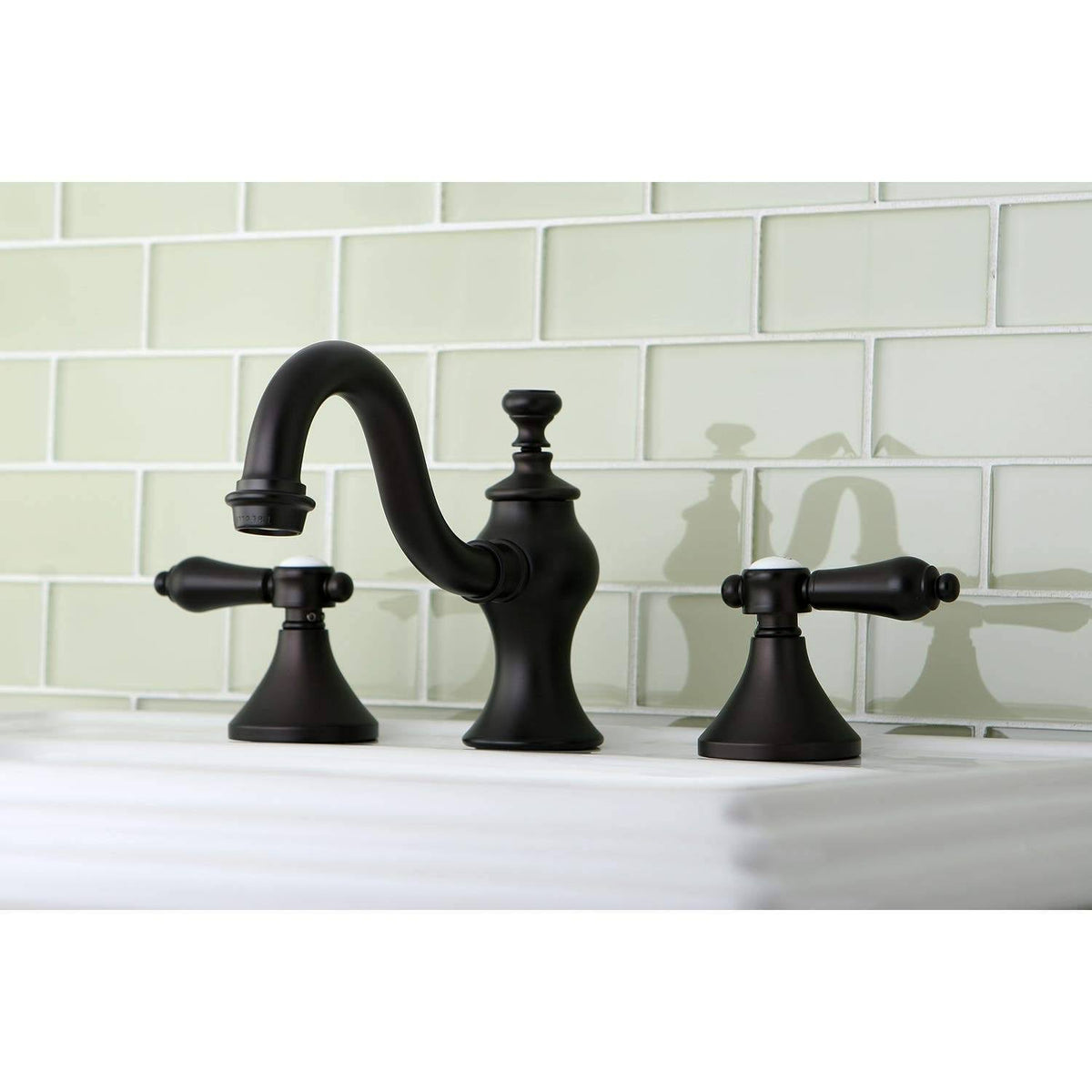 8x22 Widespread Bathroom Faucet Oil Rubbed Bronze O663910