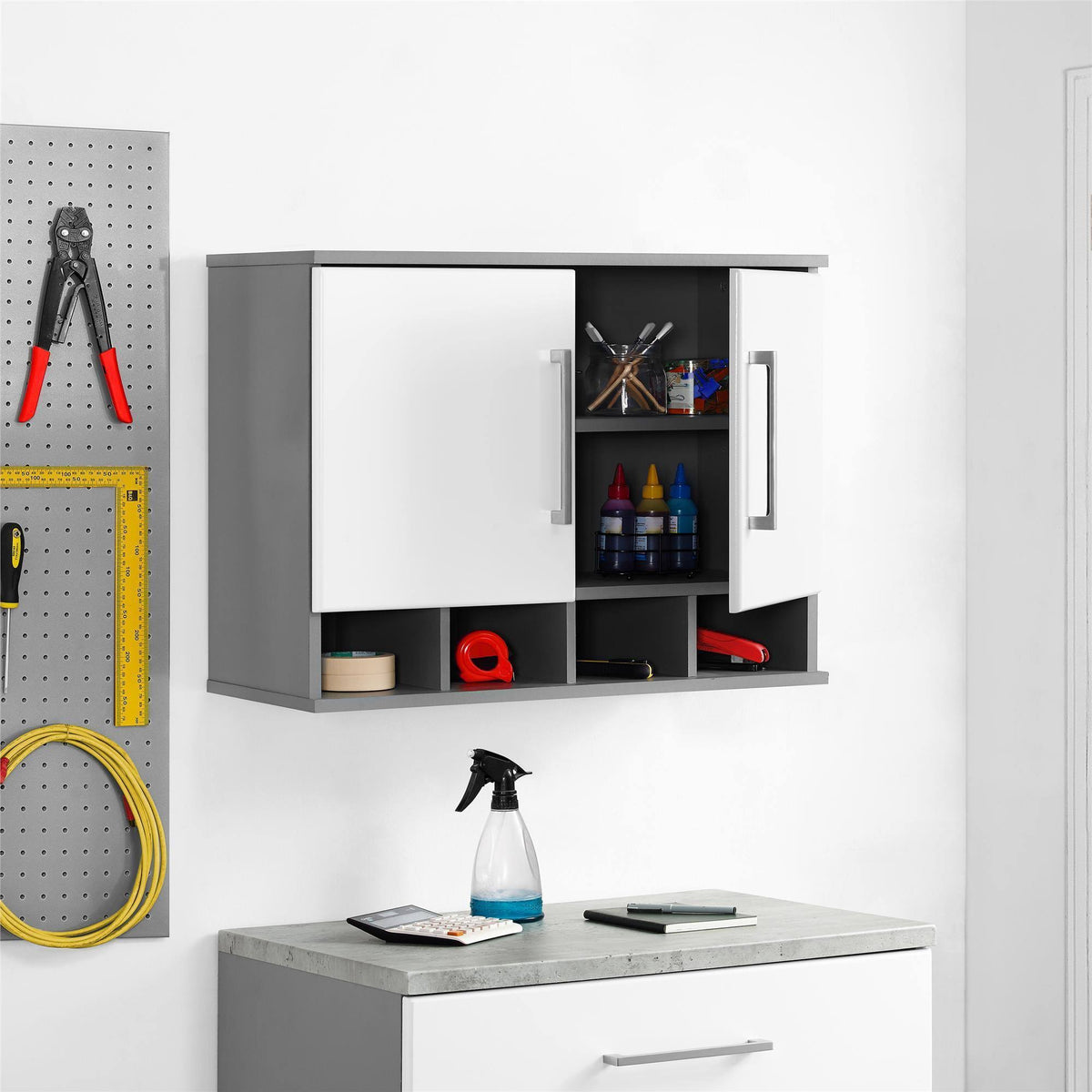 White Wall Cabinet T915