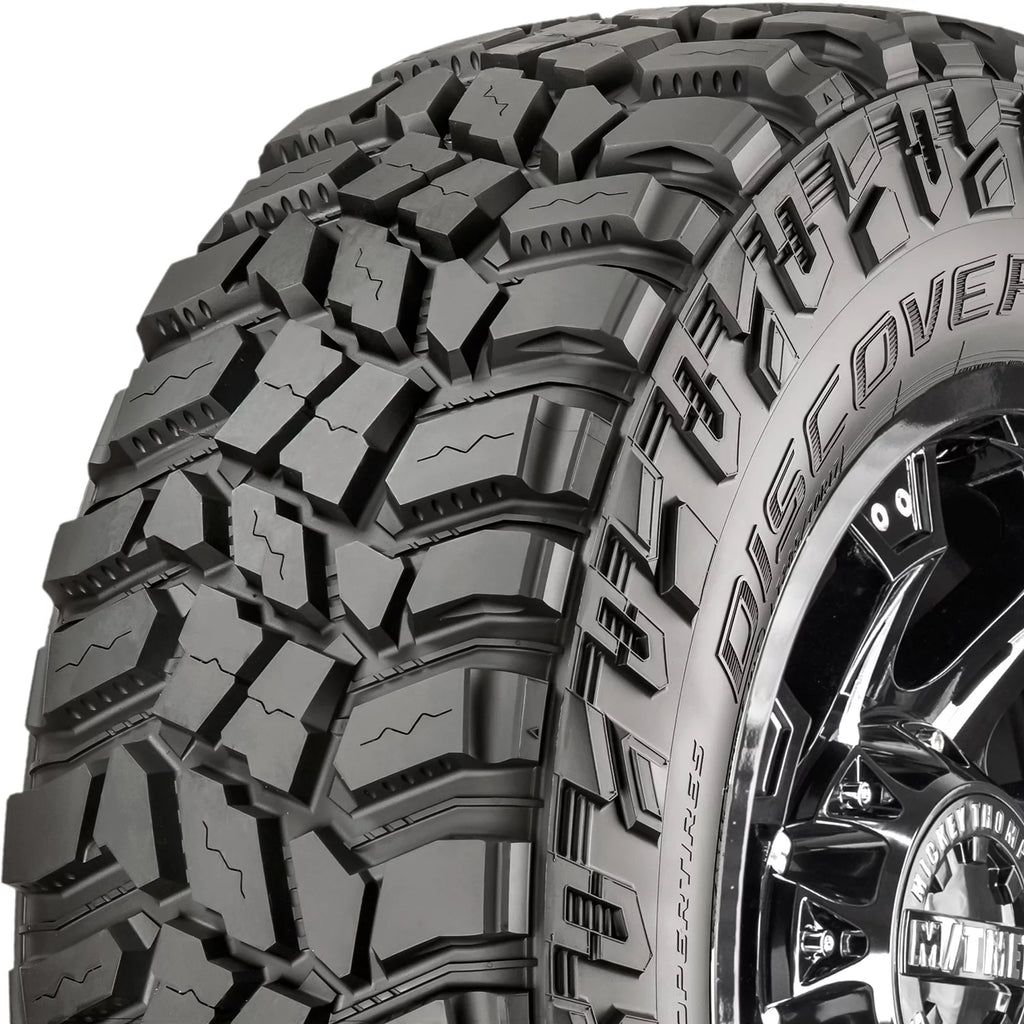 Set of 4 Mud Tires Q436
