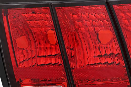 Tail Lights Lamps Set Driver and Passenger Side I84541