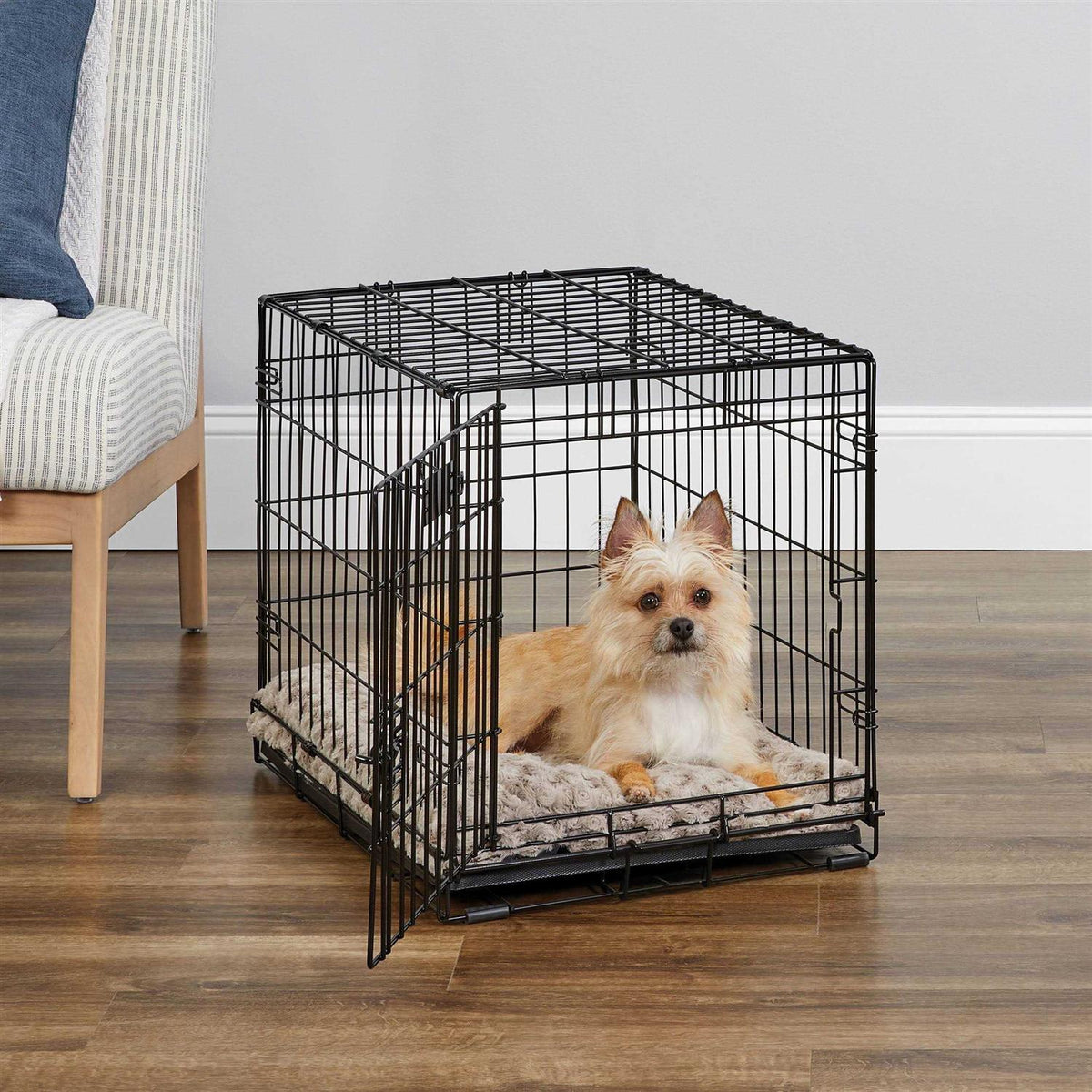 Double Door Dog Crate A64280
