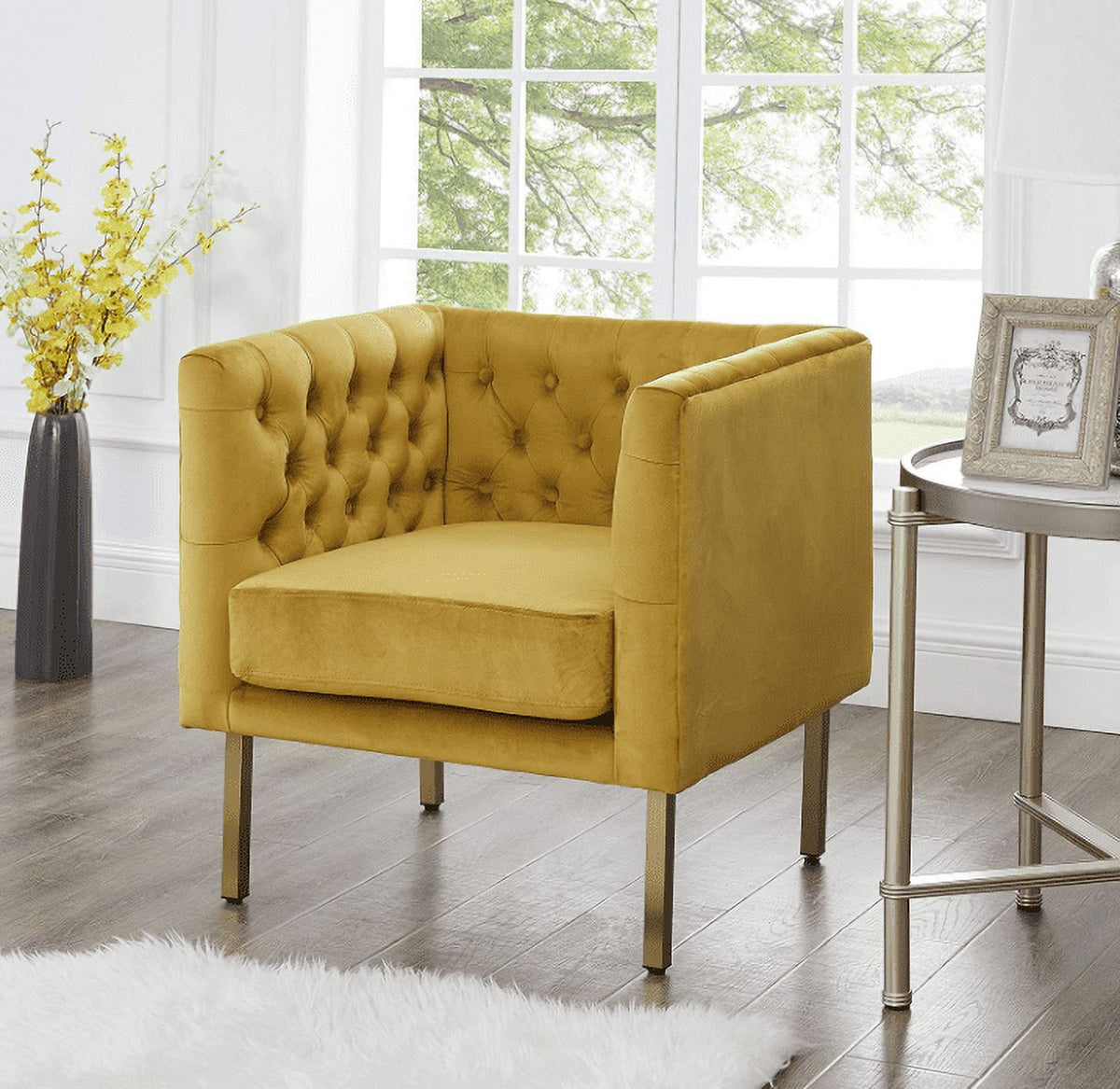 Tufted Club Chair with Metal Legs A84732