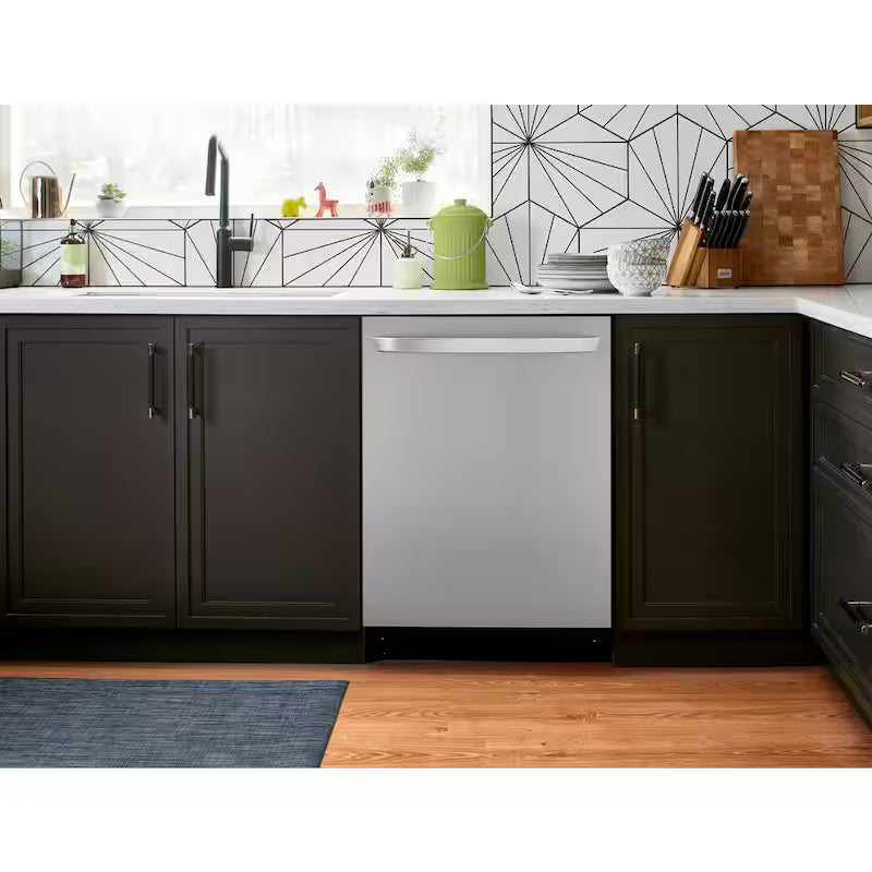 24 in. Smart Wi-Fi Dishwasher with 3rd Rack, Stainless Steel Q502